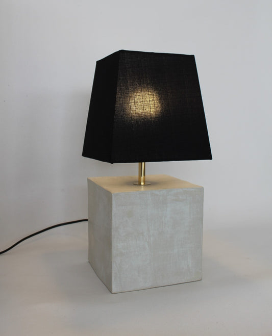 Cubo lamp